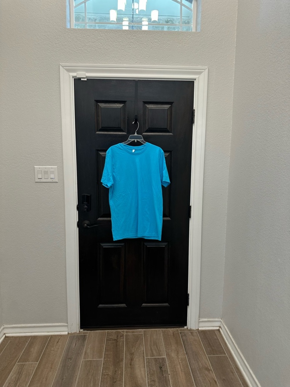 NWOT Crew Neck T-Shirt - Bright Turquoise Large